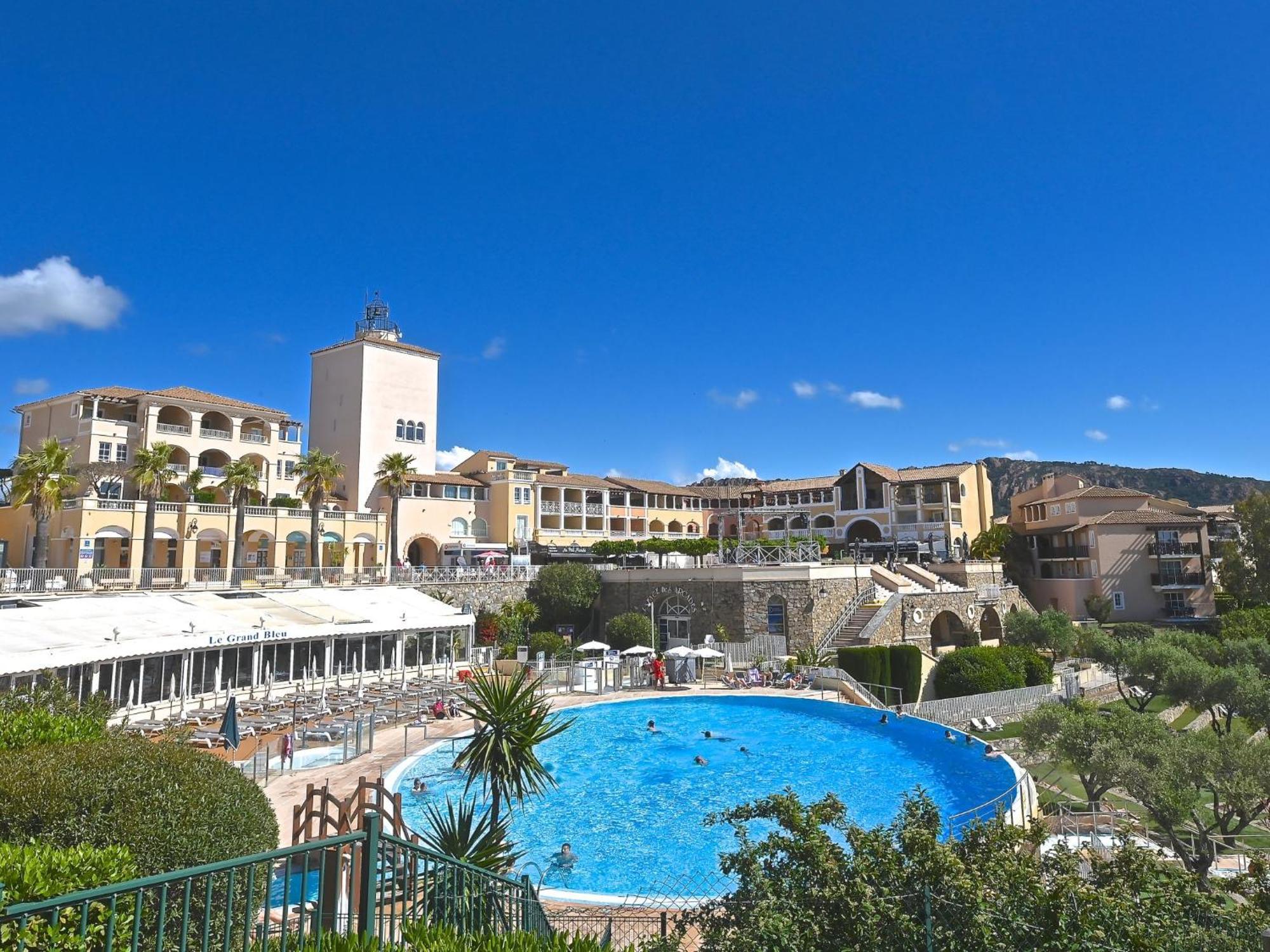 Apartment Village Cap Esterel - L'Esquinade-31 By Interhome Saint-Raphaël Eksteriør billede